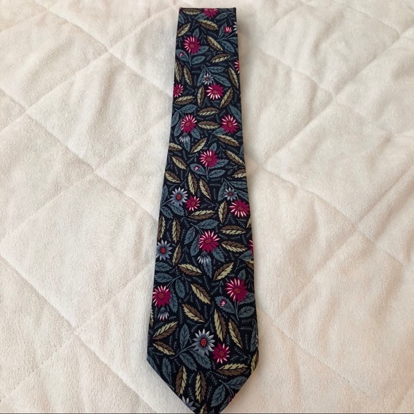 Fumagalli’s Silk Floral Tie - Picture 2 of 5